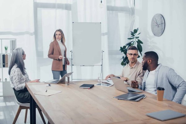 Quels sont les avantages de collaborer avec une agence de marketing à Reims ?