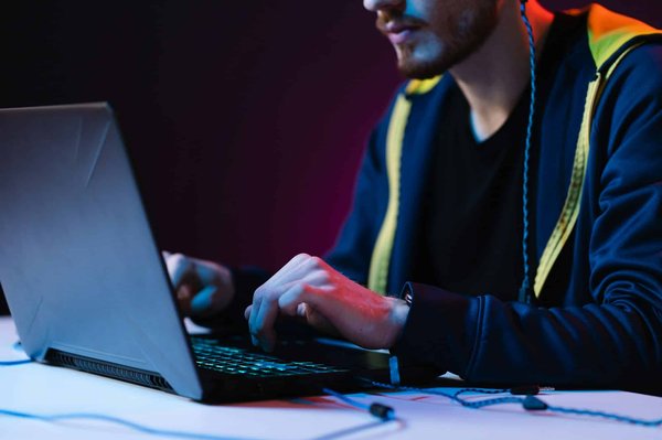 Expérience numérique : Pourquoi acheter un pc portable gamer ?